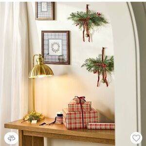 Hearth & Hand Fluted Scalloped Brass Table Lamp